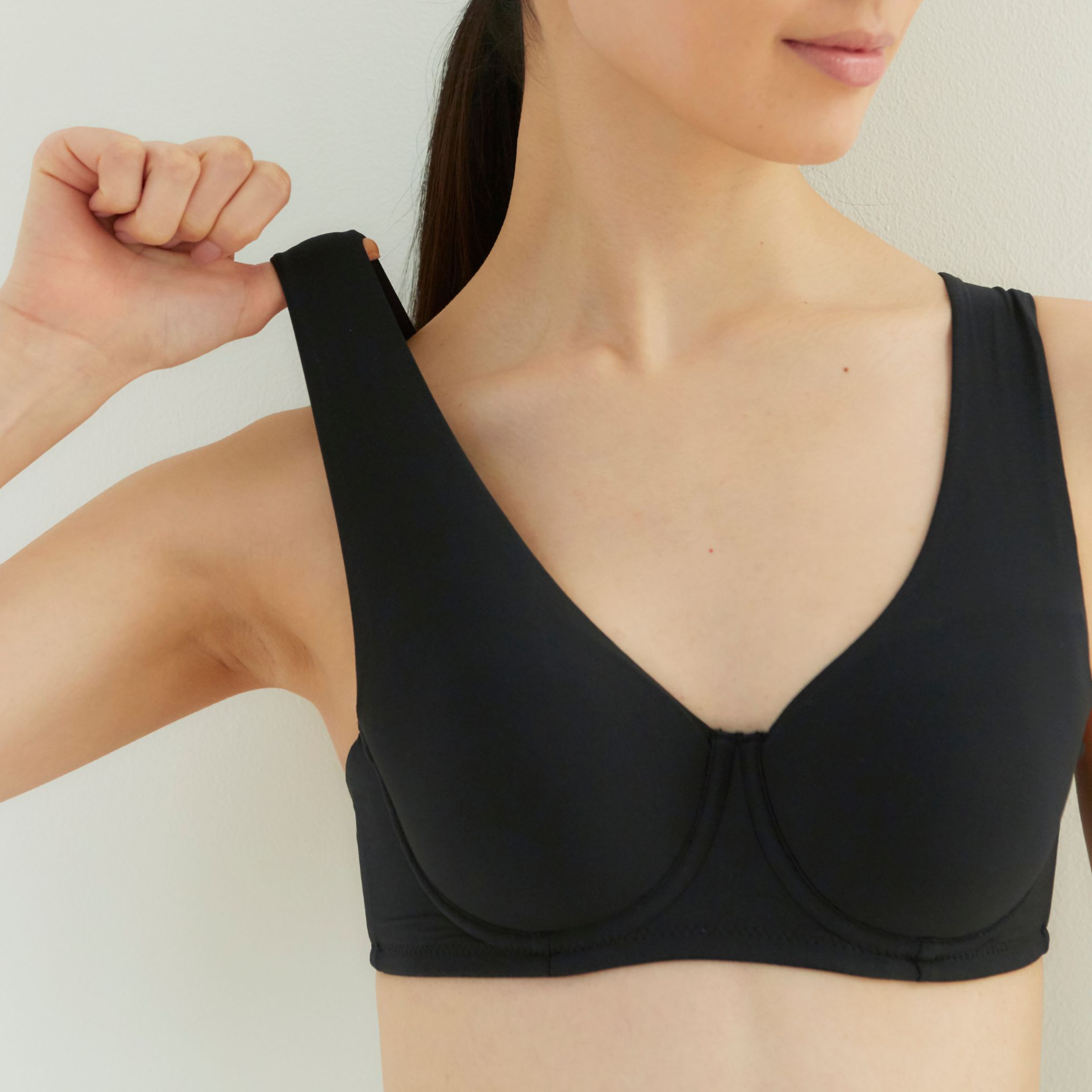 肩ふわブラシームレス