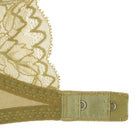 ピタッとブレないブラ