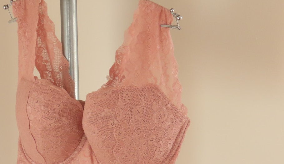 【コラム】拘りの日本製レースを使用した「肩ふわブラ」