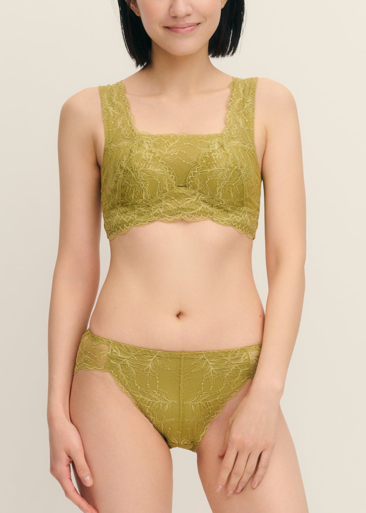 ピタッとブレないブラ&ペアショーツセット – MICオンラインストア